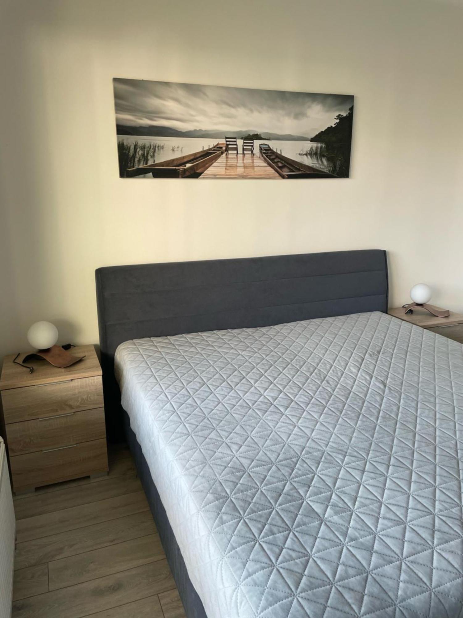 Garden Apartman Radnica - Private Parking Included Кошице Екстериор снимка